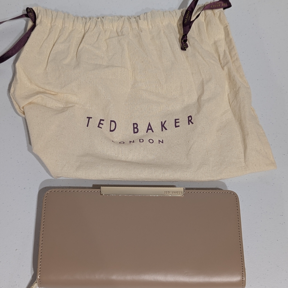 BNWT Ted Baker Tan long wallet - womens
